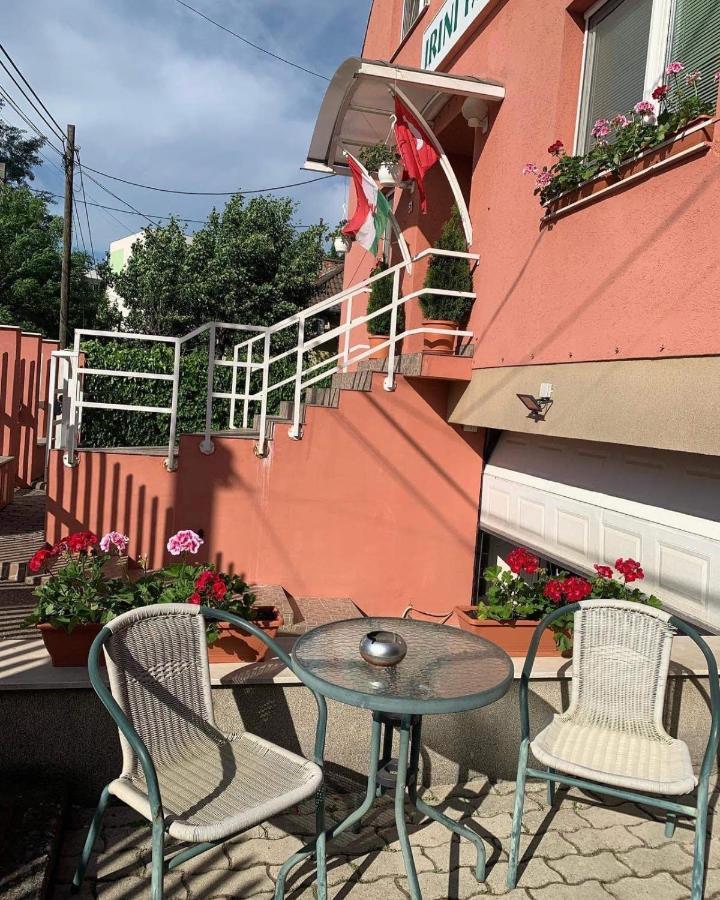 Hotel Irini Panzió Budapest Exterior foto